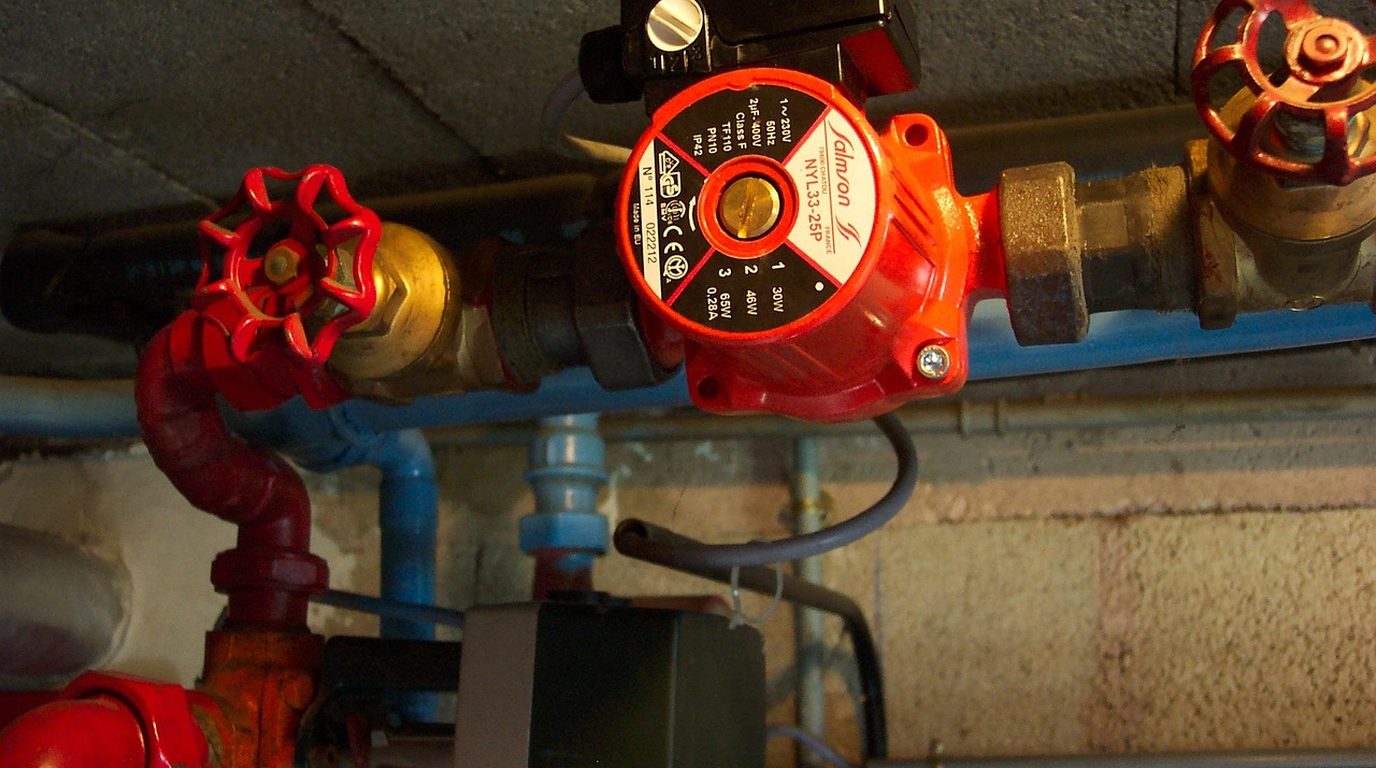 Bomba pressurizadora instalada perto de mim